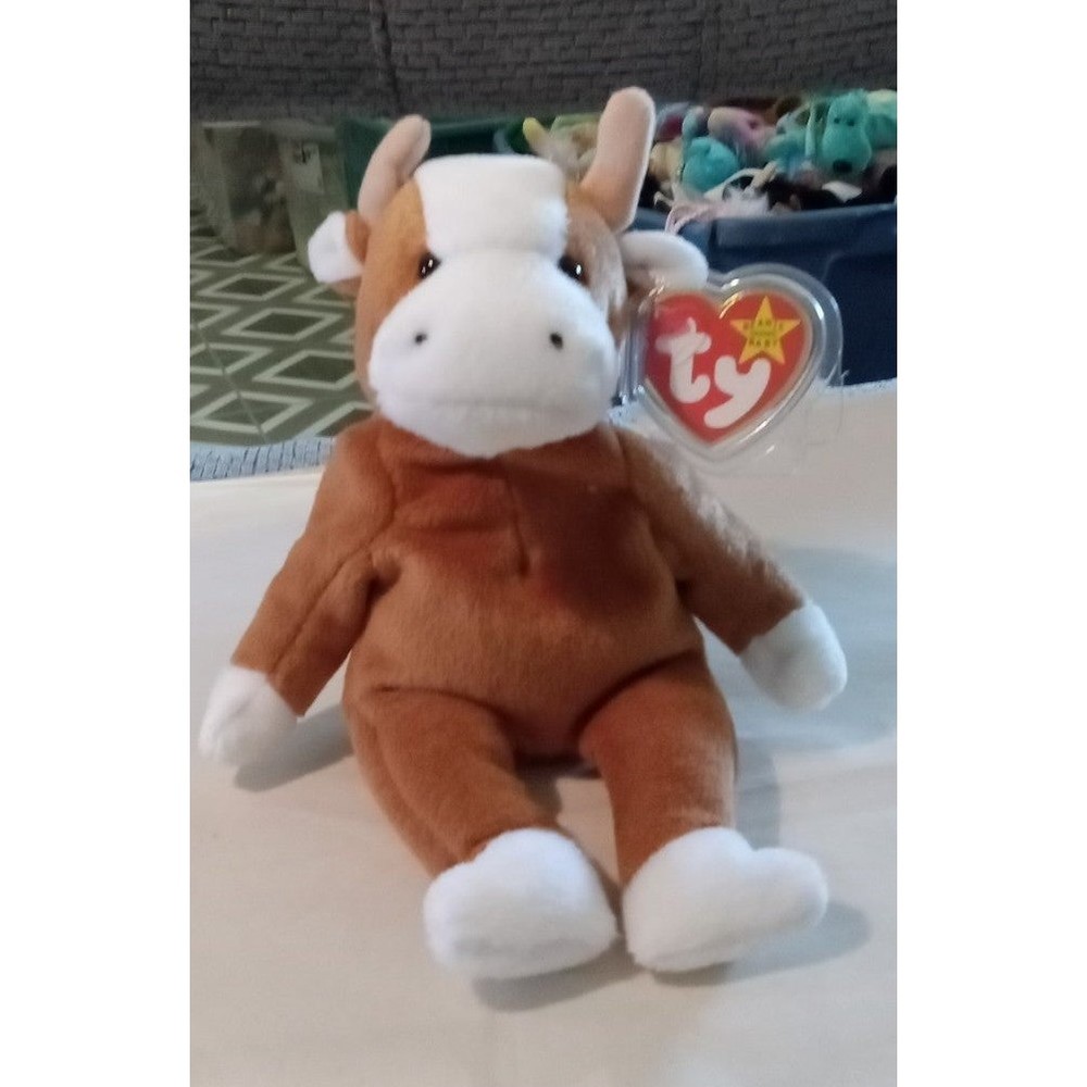 Ty Beanie Babies Bessie The Cow